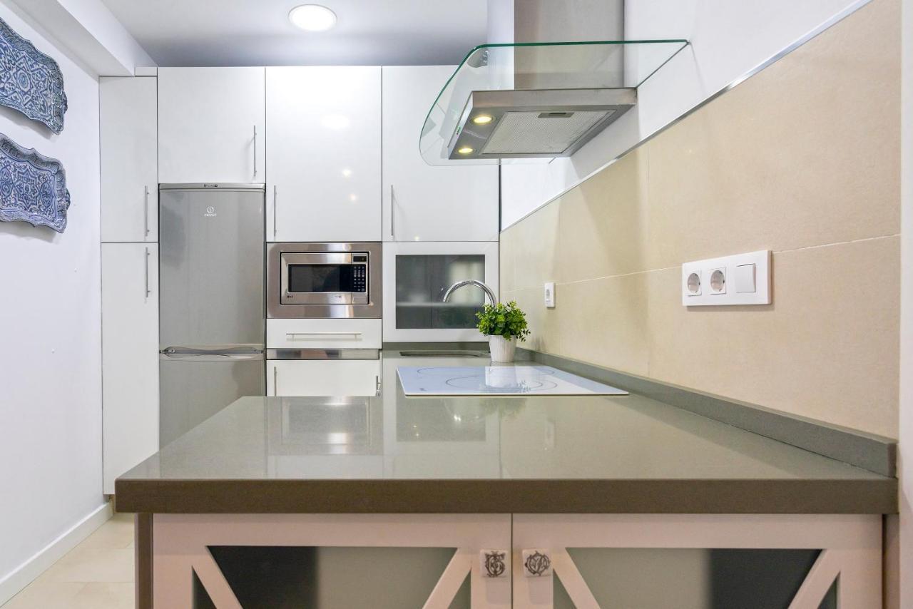 Genteel Home Santa Marta セビリア エクステリア 写真
