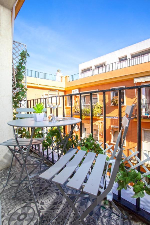 Genteel Home Santa Marta セビリア エクステリア 写真